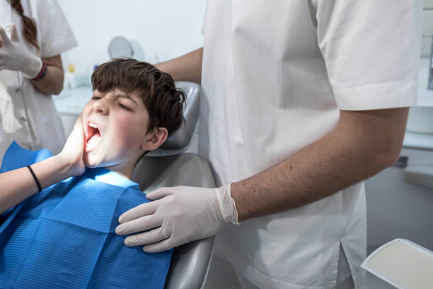 Best Emergency Treatment for Oral Infections in Birngham, MI